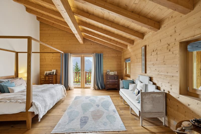 Elegant family chalet with panoramic views and terraced garden (6)