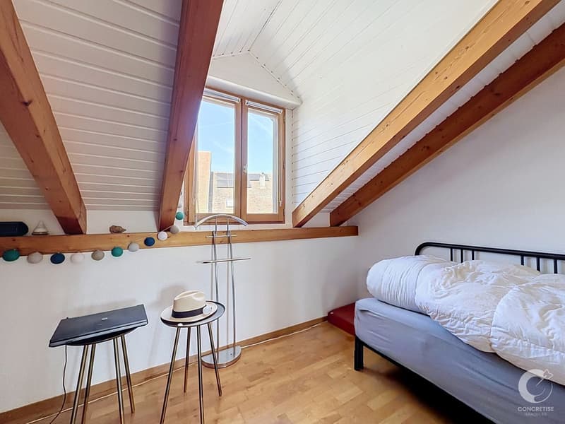 Appartement de 4,5 pièces lumineux au sein d'une petite PPE (5)