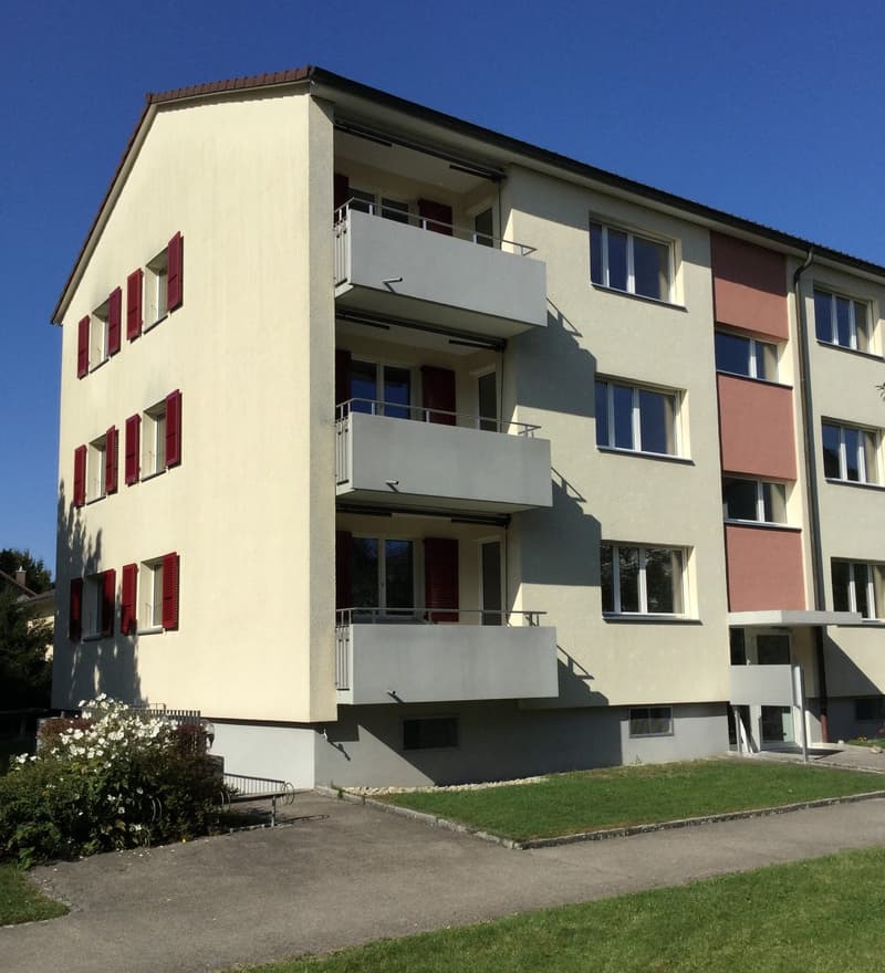 Appartamento luminoso 4.5 locali con balcone a Münsingen (9)