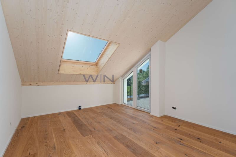 Bad-en-Suite mit Balkon
