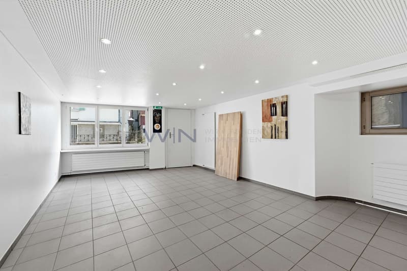 Saal mit Sitzplatzzugang