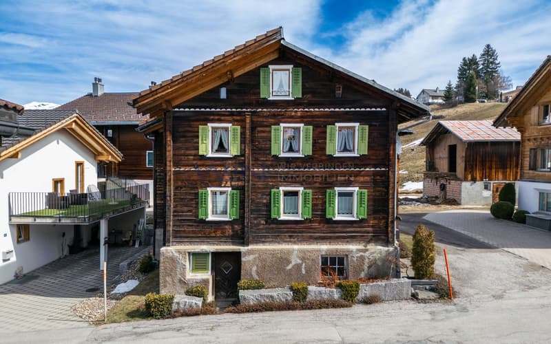 Klassiches Bündnerdorfhaus