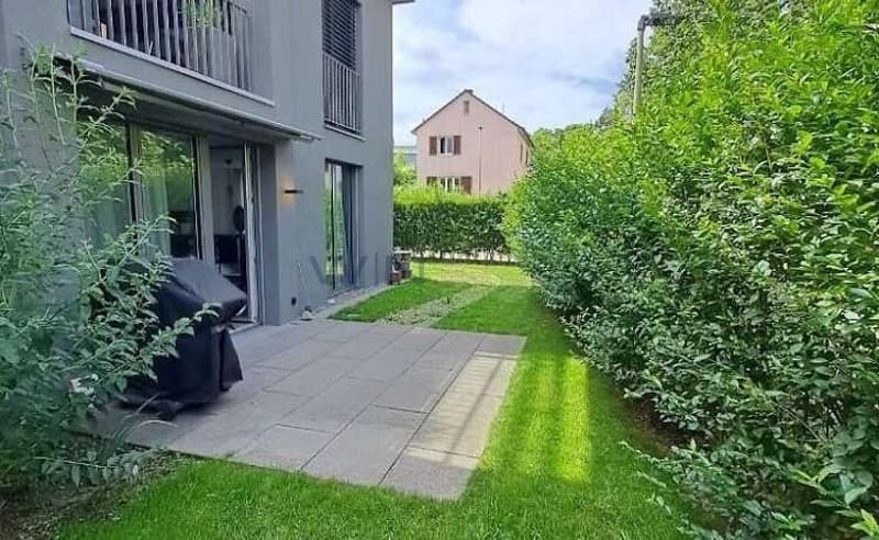 Gartensitzplatz-2-750x462