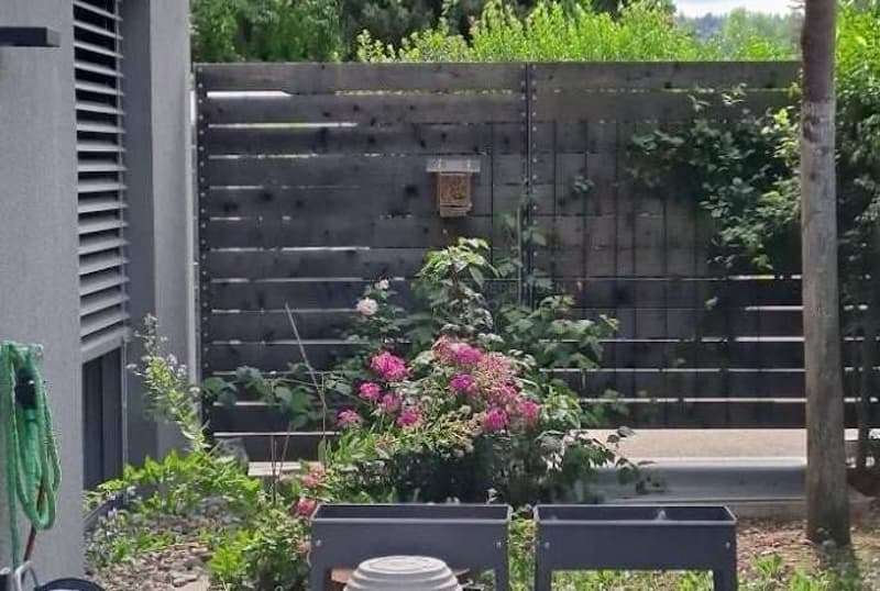 Gartensitzplatz-1-686x462