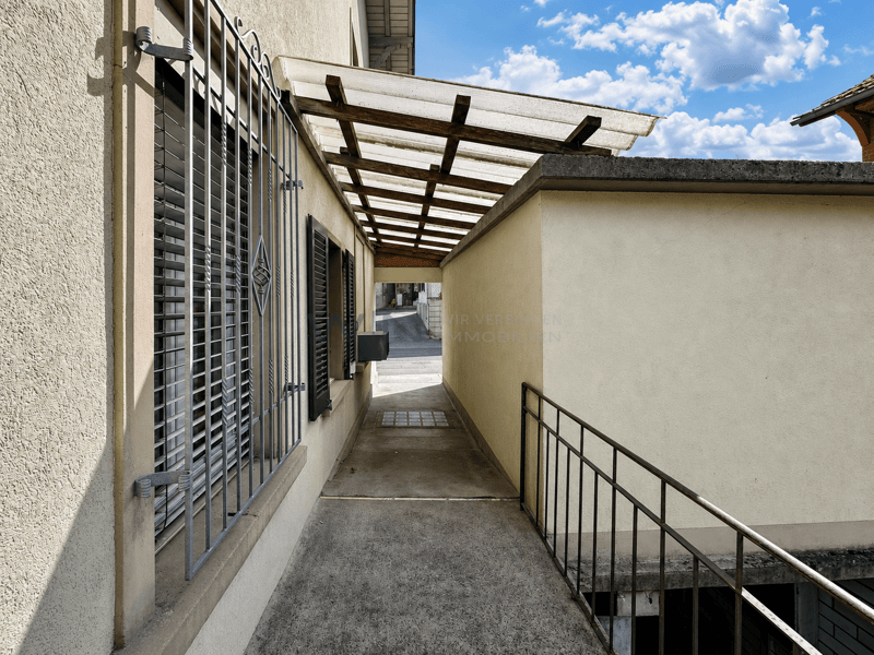 Zugang zur Strasse