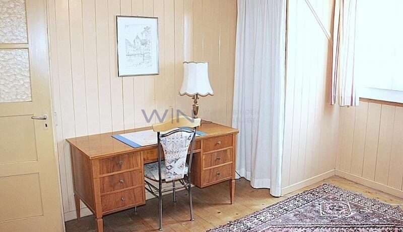 Arbeitszimmer