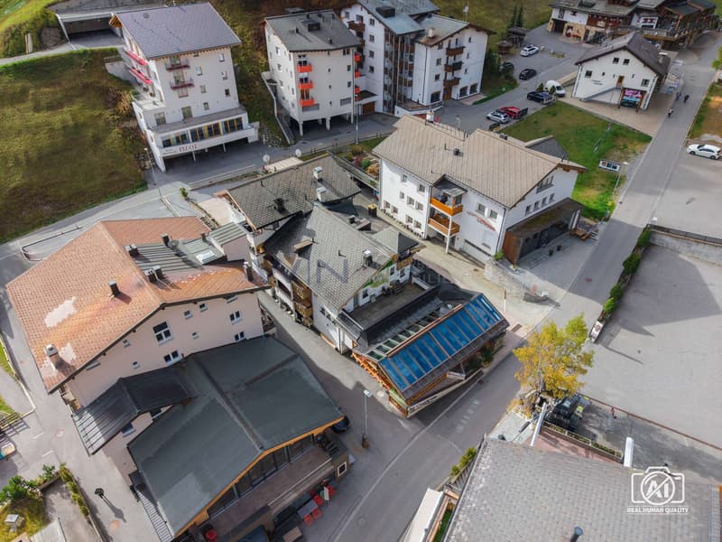 viele Parkplätze