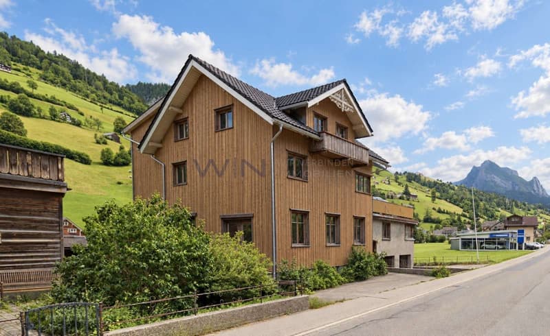 Idyllisches Mehrfamilienhaus