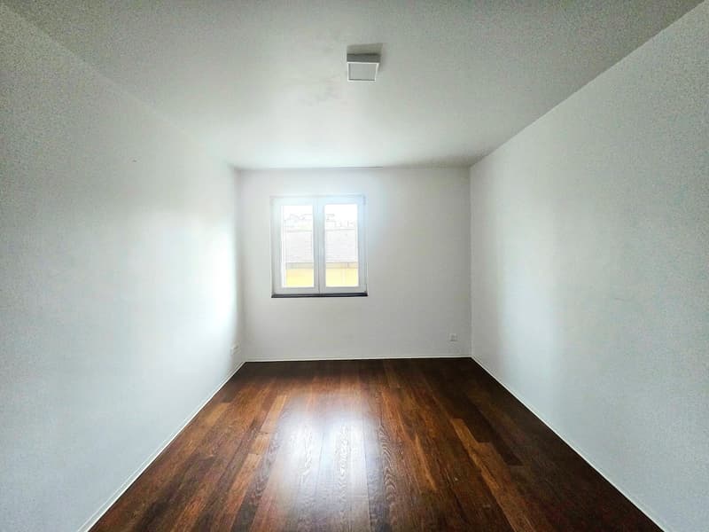 Charming 3.5-room apartment in Emmen with balcony (6)
