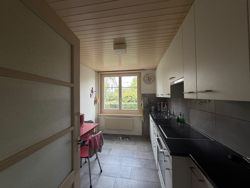 Geräumige 4-Zimmer-Wohnung im Erdgeschoss in Gerlafingen (4)