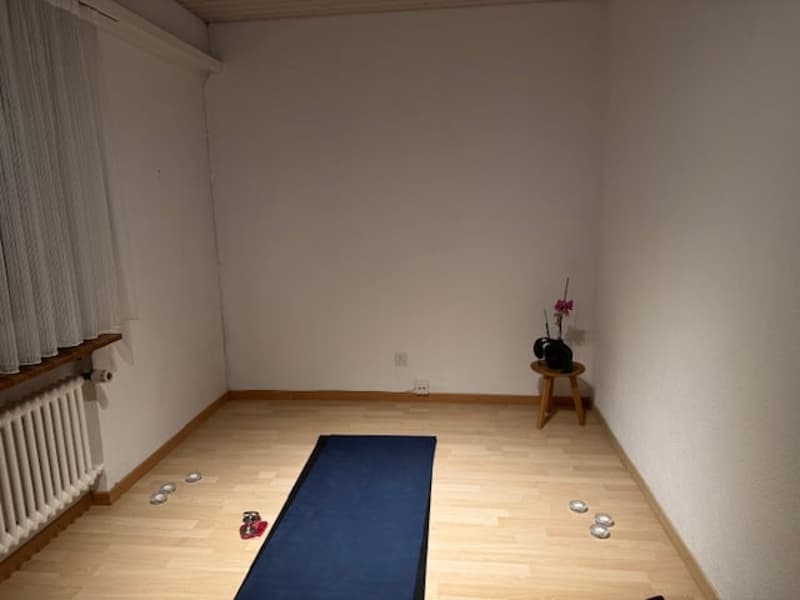Helle 4-Zimmer-Wohnung an der Hauptstrasse in Oberbuchsiten (4)