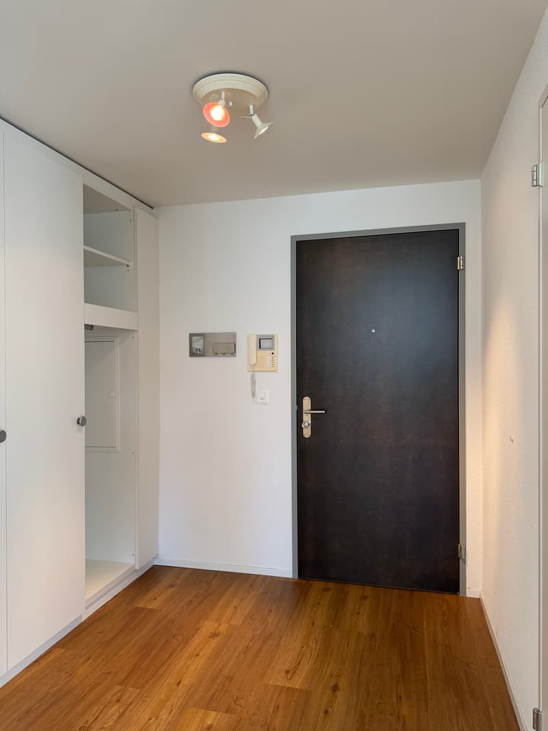 Vivere in modo indipendente e arrivare a casa – appartamento 2,5 locali con balcone (3)