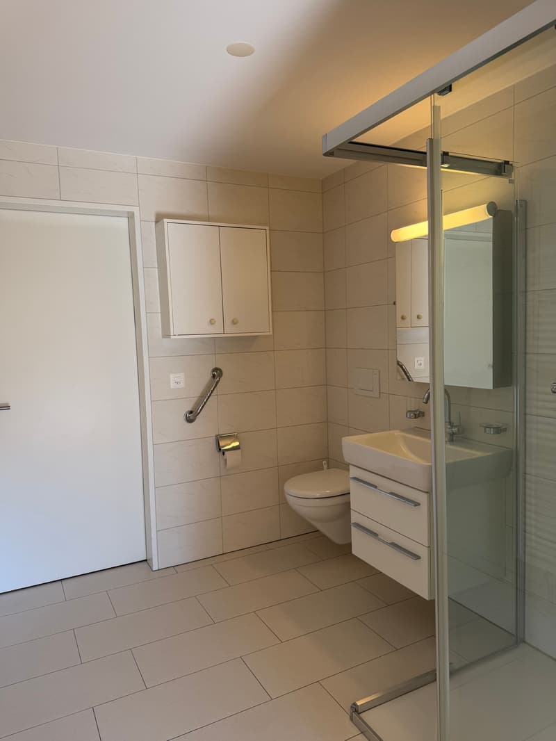 Vivere in modo indipendente e arrivare a casa – appartamento 2,5 locali con balcone (9)