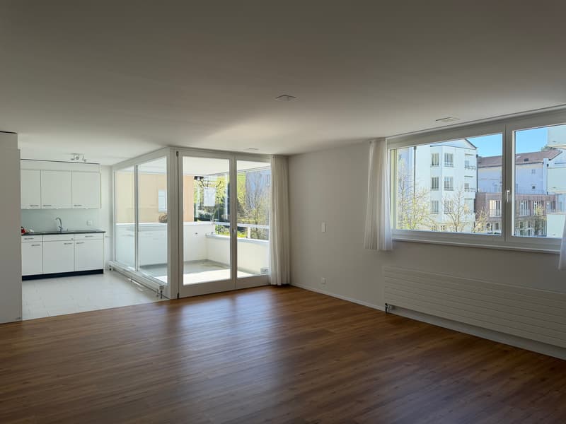 Vivere in modo indipendente e arrivare a casa – appartamento 2,5 locali con balcone (5)