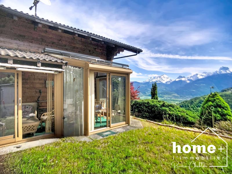 Chalet di 4 locali con fascino e vista (4)