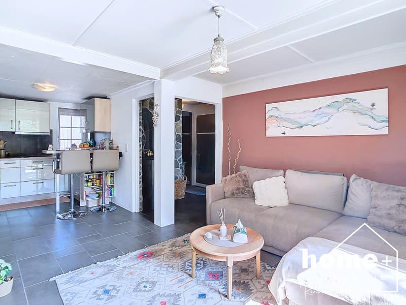 Beautiful individual chalet in a quiet location with open views (6)