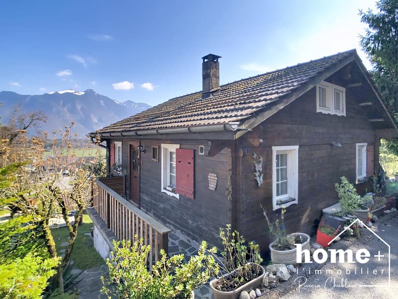 Beautiful individual chalet in a quiet location with open views (12)