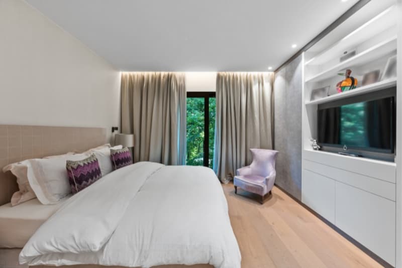 Exceptional Attic in Conches (8)