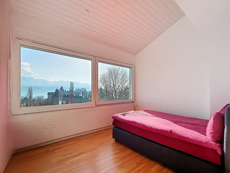 EXCLUSIVE! 12.5-room villa renovated with lake view (14)