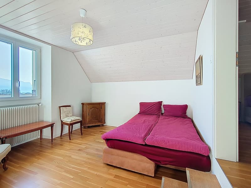 EXCLUSIVE! 12.5-room villa renovated with lake view (15)