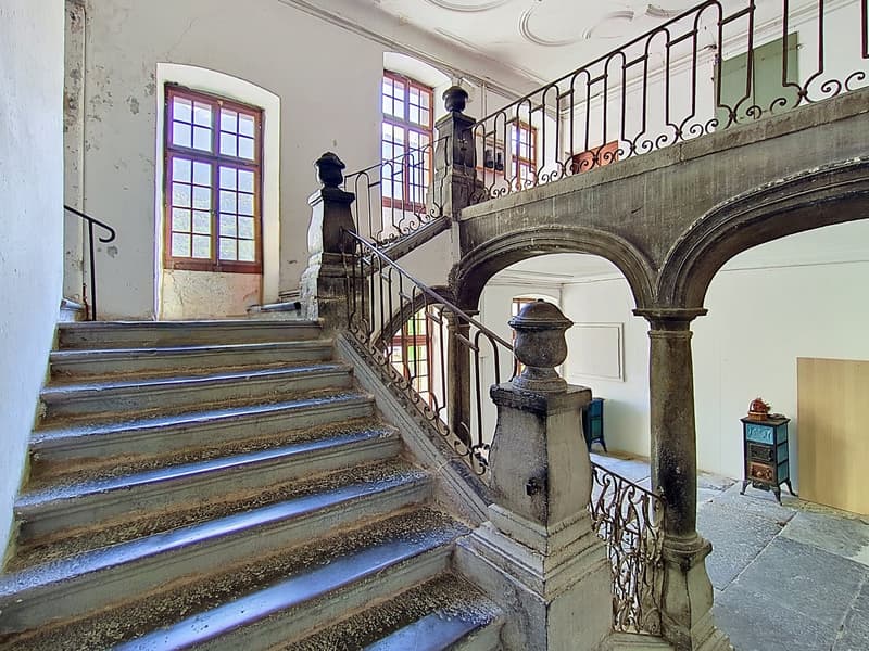 Charming 4.5-room apartment with balcony in the heart of St-Maurice (10)