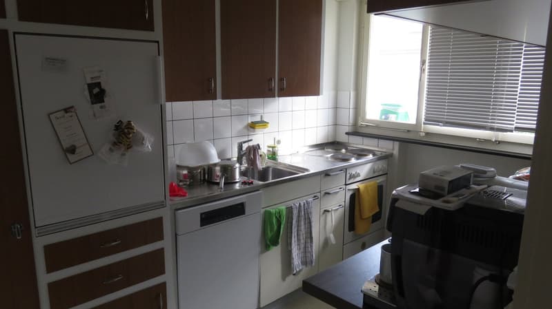 Sonnige + günstige 3-Zimmer-Wohnung im Zentrum von Aadorf (3)