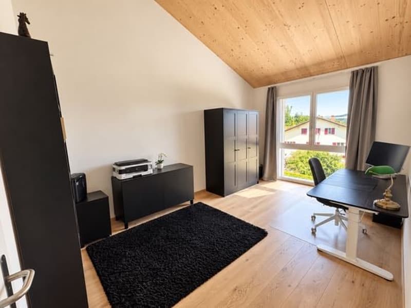 Neuwertig – 5.5-Zimmer-Haus mit Garten & Doppelgarage (6)