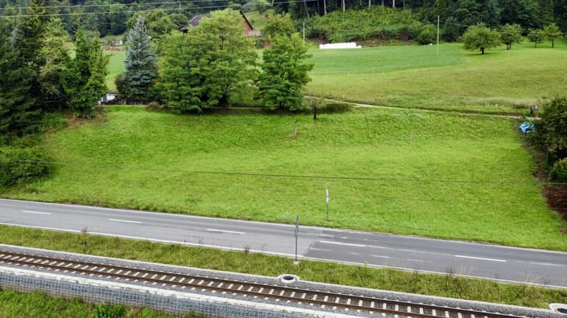 Terreno edificabile con vista panoramica - 1'607 m² in posizione soleggiata su pendio a Hölstein BL (5)