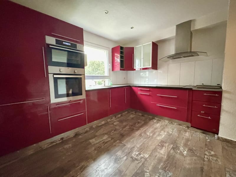Detached house with land reserve and horse stable - Development potential (5)