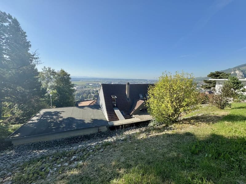 Exclusive residential idyll: Charming farmhouse on a south-facing slope with great potential in Oensingen (5)