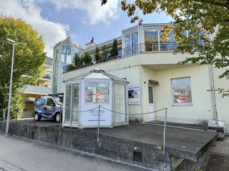 Ideal for craftsmen: Living & Working under one roof in Lyss (5)