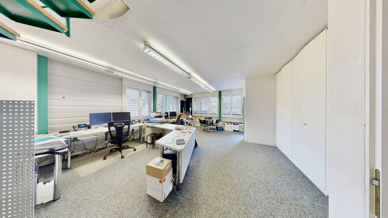 Commercial location with rarity value in the Lucerne economic area (4)