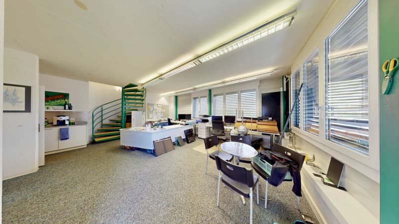 Commercial location with rarity value in the Lucerne economic area (3)