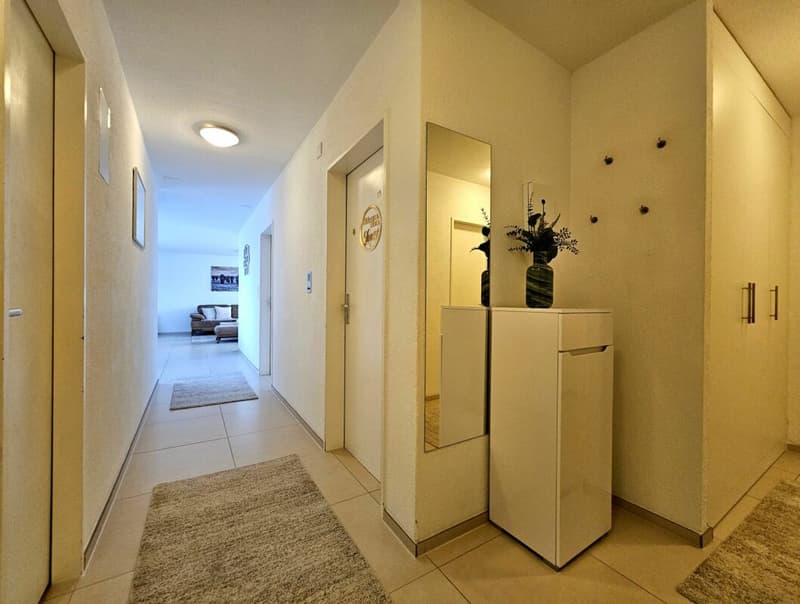 Appartamento 4.5 locali ben mantenuto e luminoso con balcone e vista panoramica (14)