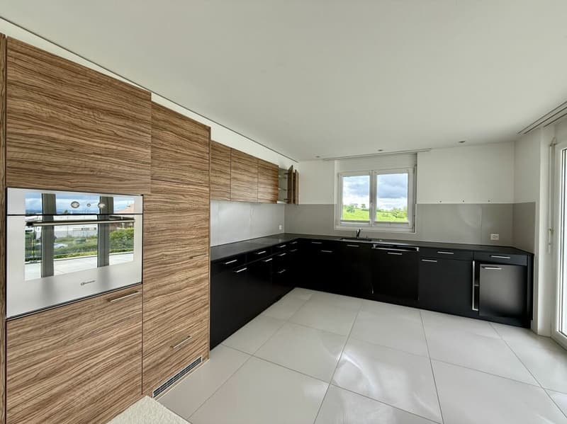 Reserved - A Home to Flourish - Bright and Close to Nature (6)