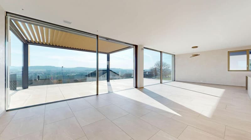 Maison de rêve avec technologie moderne, système solaire et terrasse spectaculaire avec vue sur les montagnes (6)