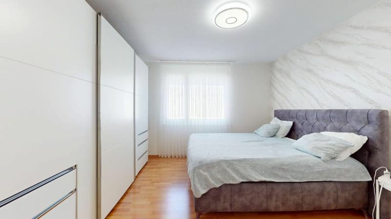 Spacious 4.5-room apartment with 125 m² living space in Zuchwil (5)