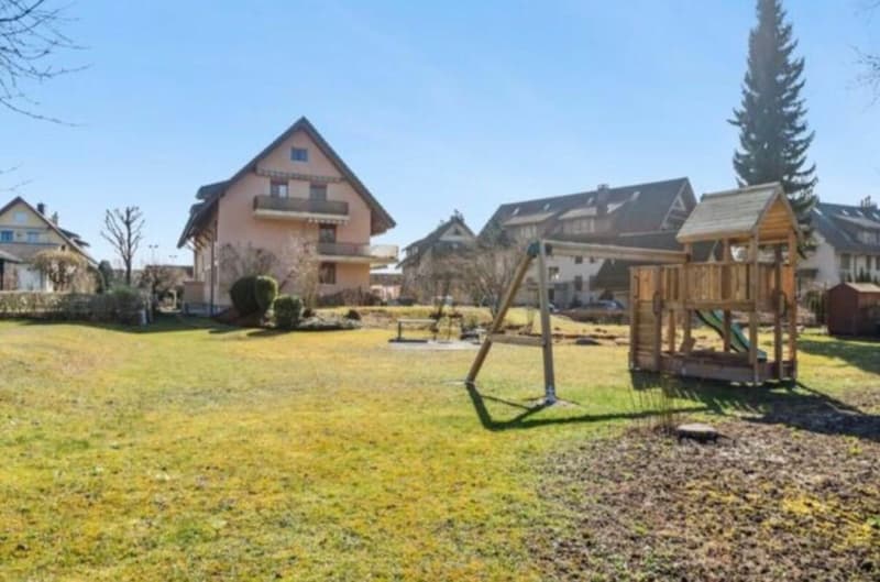 Appartement duplex élégant avec une expérience de vie unique sur deux niveaux à Dotzigen! (13)