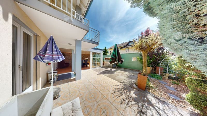 Exclusive 6.5-room semi-detached house with sunny winter garden and plenty of living comfort (16)