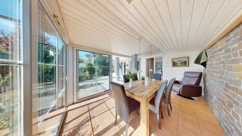 Exclusive 6.5-room semi-detached house with sunny winter garden and plenty of living comfort (14)