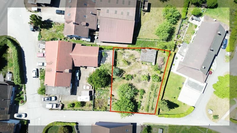 693 m² building land in a quiet location, perfect basis for your dream house (2)
