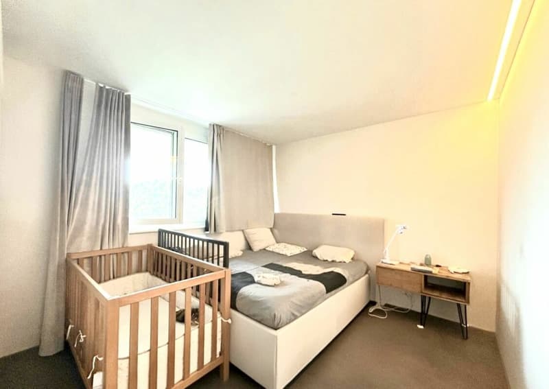 Unique 5.5-room apartment with panoramic views in Hölstein! (8)