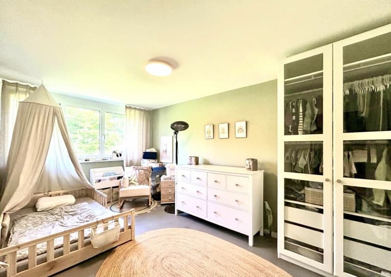 Unique 5.5-room apartment with panoramic views in Hölstein! (5)