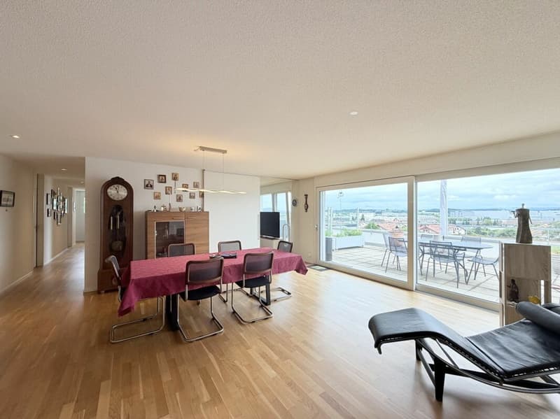 Vue alpine de rêve rencontre le confort de vie - appartement 5.5 pièces avec terrasse XXL (3)