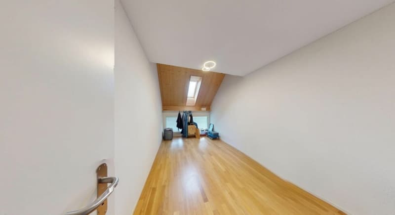 168 m² Wohntraum mit beeindruckender Galerie in Wangen an der Aare (6)