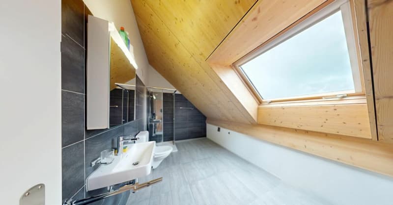 168 m² Wohntraum mit beeindruckender Galerie in Wangen an der Aare (13)