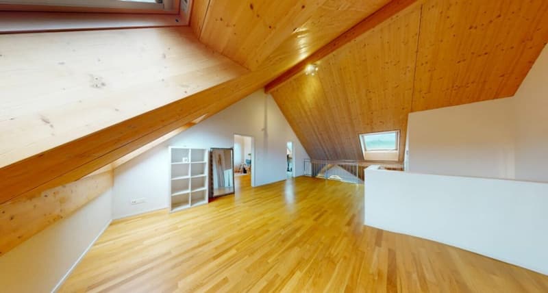 168 m² Wohntraum mit beeindruckender Galerie in Wangen an der Aare (12)