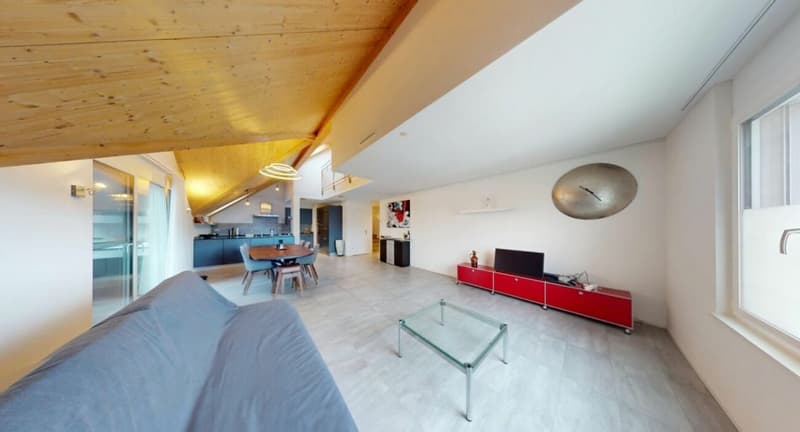 168 m² Wohntraum mit beeindruckender Galerie in Wangen an der Aare (4)