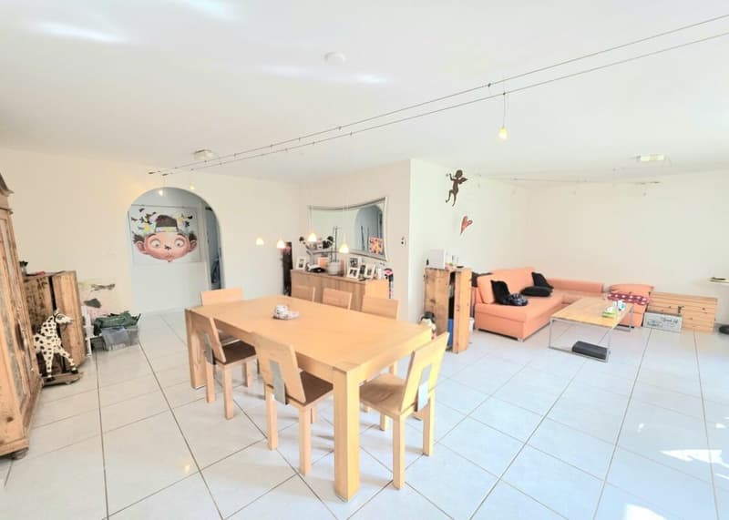 Beaucoup d'espace pour vivre ! Appartement de jardin familial à Muttenz (3)