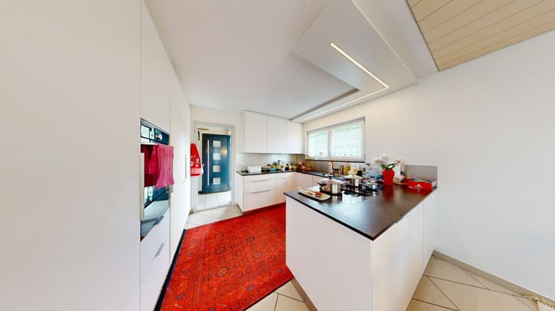 Una casa, due possibilità - paradiso familiare con potenziale (5)
